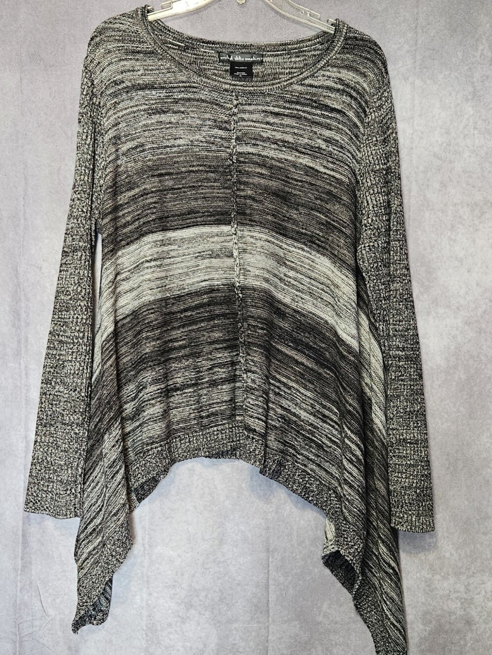 United States Sweaters Asymmetrical Knit Top Womens XL Gray Striped Handkerchief